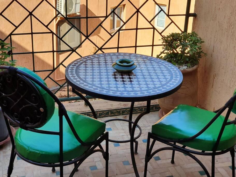 Charmant Riad Au Coeur De Marrakech マラケシュ エクステリア 写真